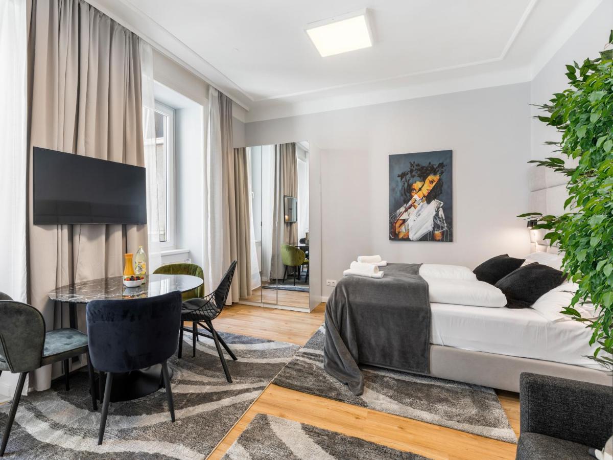 Sky9 Apartments District 3 Vienna Exterior photo