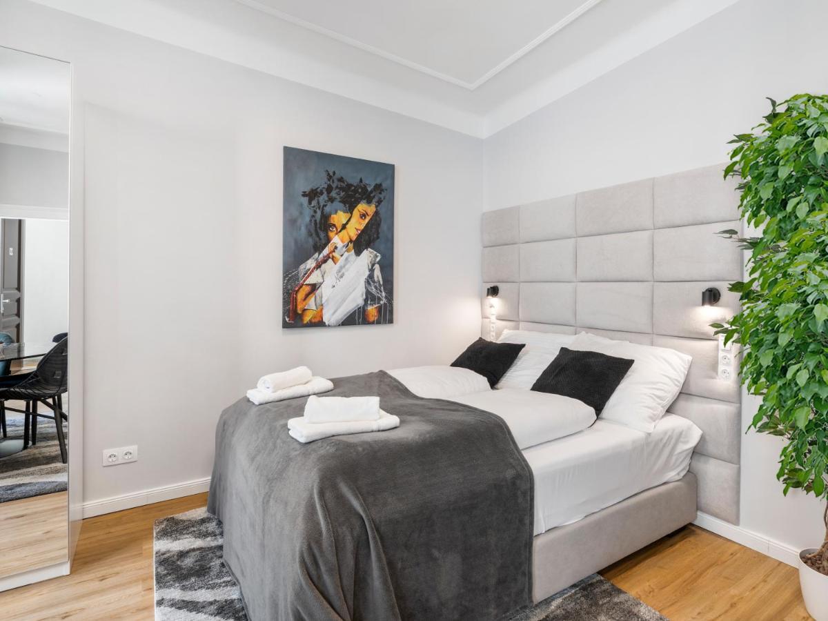 Sky9 Apartments District 3 Vienna Exterior photo